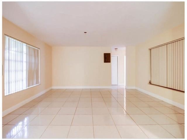 Foto del edificio - 5911 NW 15th St