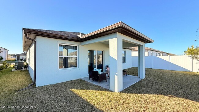 Foto del edificio - 5154 Armina Pl