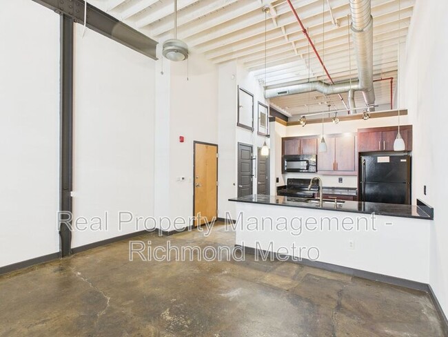 Foto del edificio - 616 Hull St