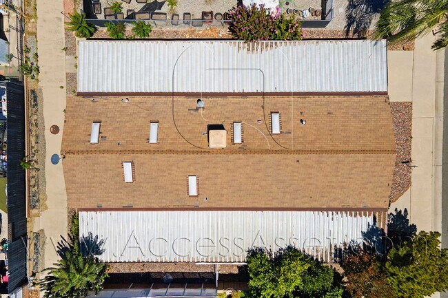Building Photo - 1360 Cabrillo Dr
