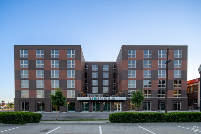 Building Photo - The Nest at Rio Grande