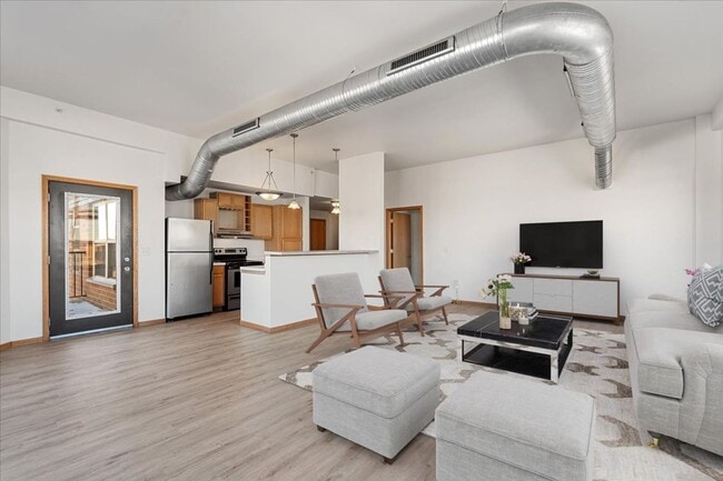 Foto del edificio - Six Points Apartments