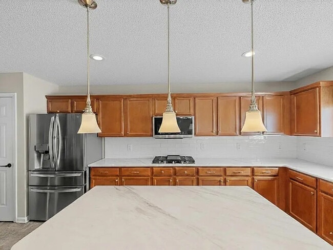 Building Photo - Earn Wealth While Leasing - Like a Homeowner - Lease to Own