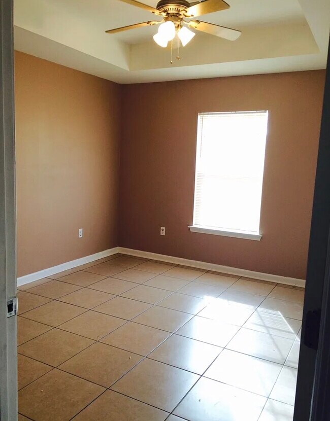 Foto del edificio - 503 N Holly St