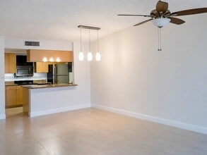 Building Photo - 6355 La Costa Dr