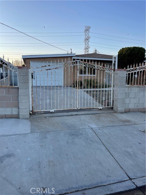 Building Photo - 3315 Patritti Ave