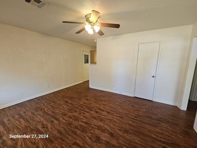 Foto del edificio - (2) Bed/(1) Bath in Core Norman Avail NOW!...