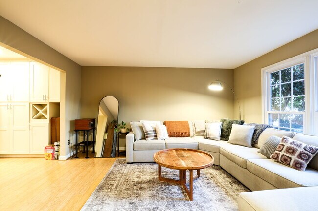 Foto del edificio - Welcome Home!