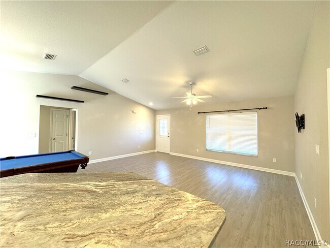 Building Photo - 3940 Penton Pl