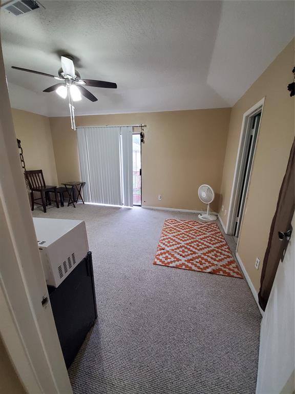 Foto del edificio - 8320 Wild Rose St