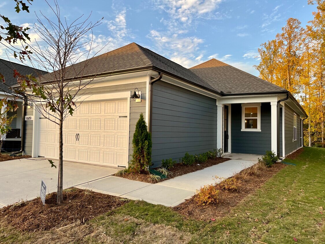 Gorgeous NEW ranch on beautiful level lot! - 1609 American Beech St