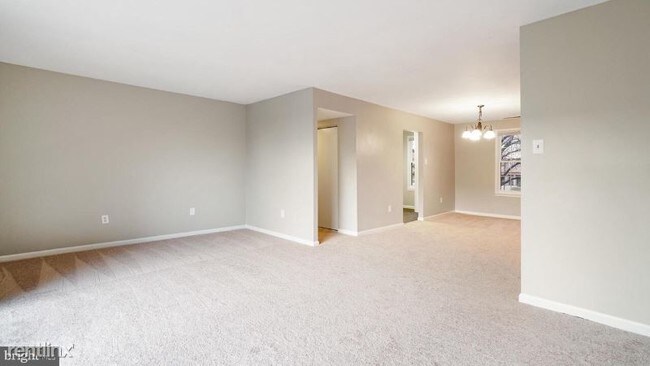 Building Photo - 2 br, 2 bath Condo - 732 Quince Orchard Blvd