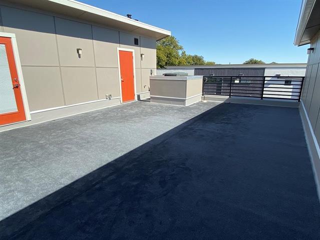 Foto del edificio - 5711 Lindell Ave