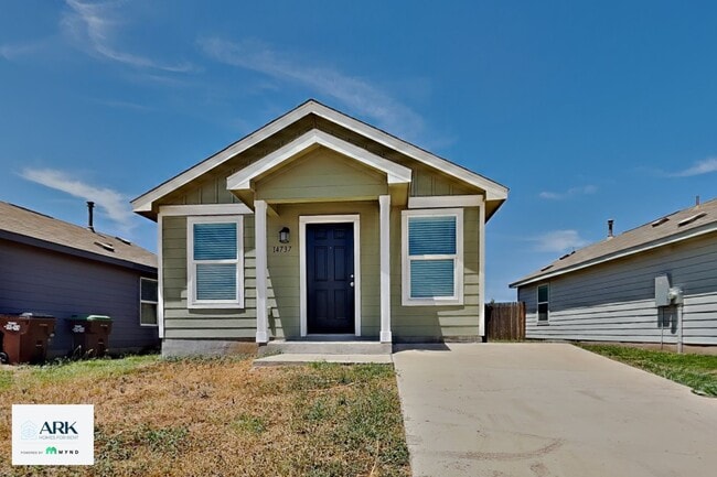Building Photo - 14737 Southton Basin