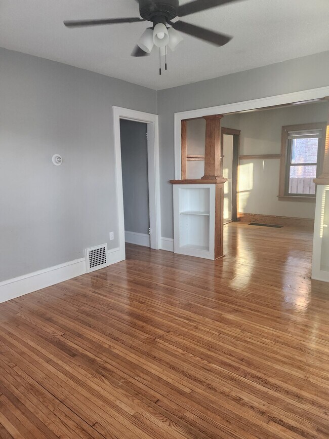 Building Photo - Perfect Family Home!