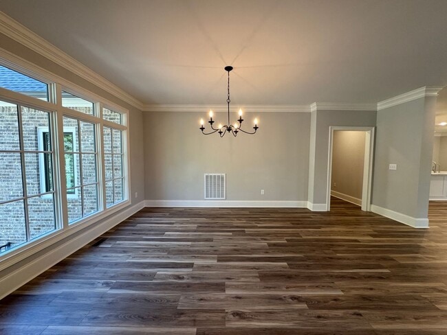 Foto del edificio - Grandeur Brick 4/3.5 with Bonus Room in Th...