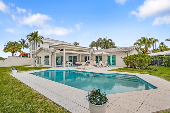 Building Photo - 35 Castle Harbor Is