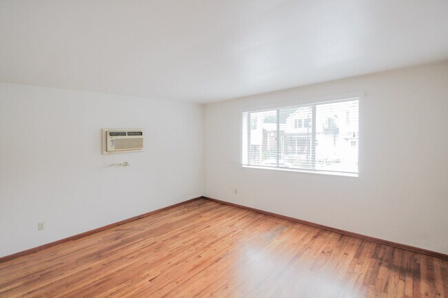 Foto del edificio - 426 Franklin Ave