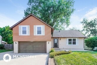 Building Photo - 1954 Forest Lake Ct Building Photo - 1954 Forest Lake Ct