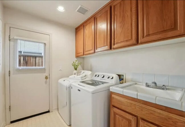 Photo - 1243 Cardona Way House