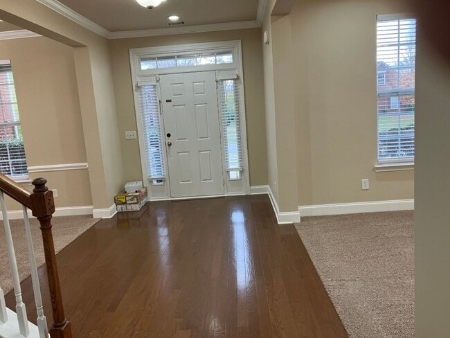 Building Photo - Spacious Home in Spence Creek