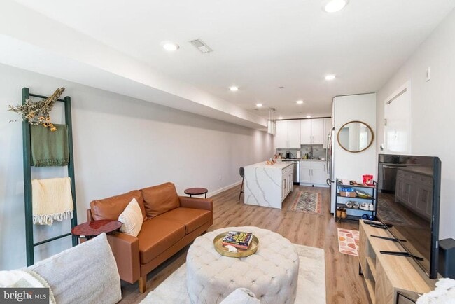 Foto del edificio - 751 N 20th St