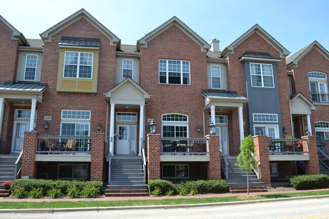 Building Photo - 312 N Harrison St