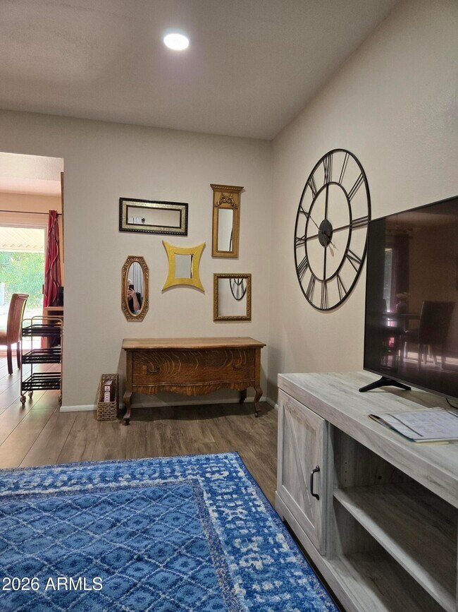 Foto del edificio - 11029 W CARON Dr