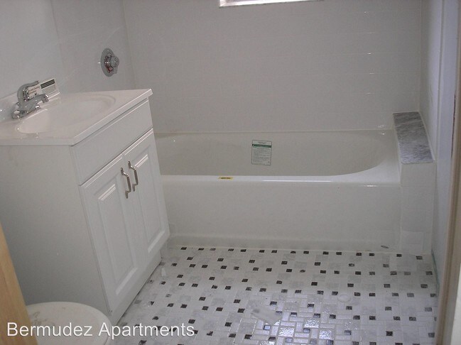 Foto del edificio - 1465 Lexington Pl