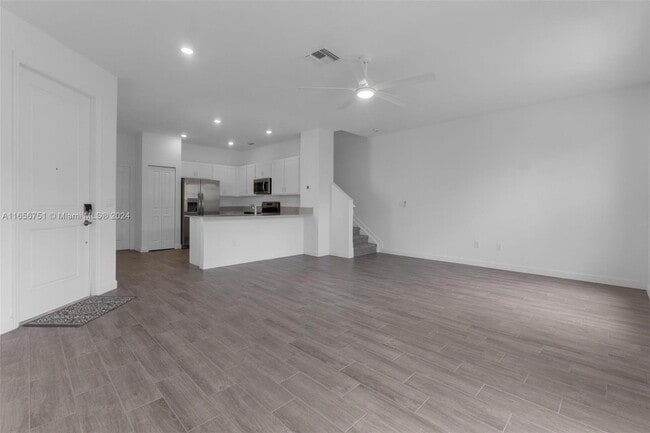 Building Photo - 4339 Pond Lily Ln