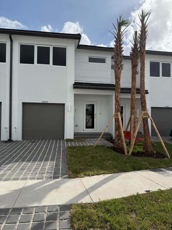 Foto del edificio - 5060 SW 37th St