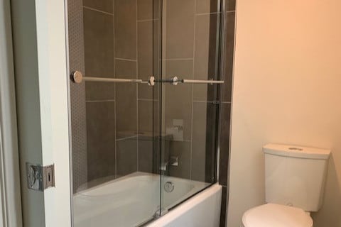 Building Photo - 4271 Rosewood Ave