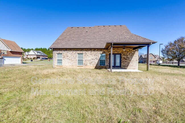 Foto del edificio - 1634 Earl Ct