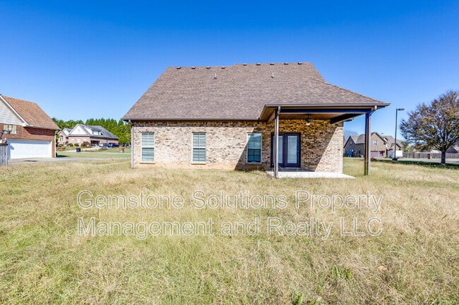 Photo - 1634 Earl Ct House