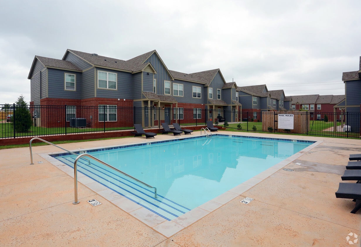 The Lofts at North Penn Apartments Edmond, OK