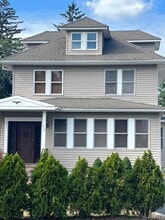 Building Photo - 172 W Nicholai St