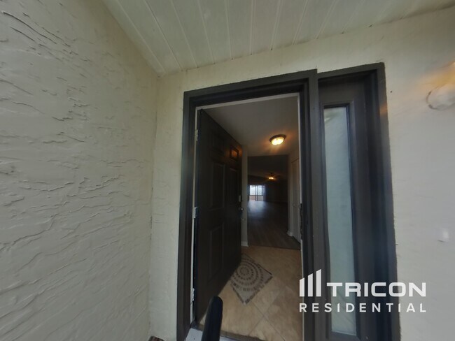 Foto del edificio - 12343 Witheridge Dr