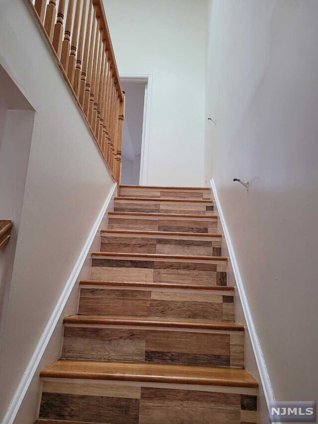 Building Photo - 112B Princeton Ln