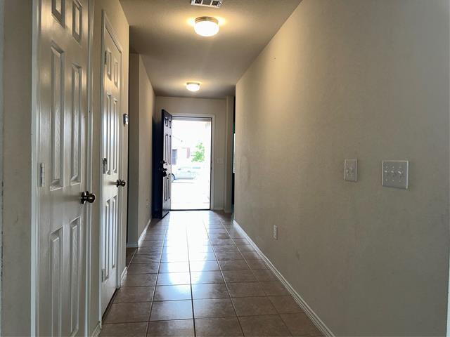 Foto del edificio - 1501 Waggoner Dr