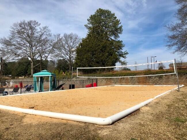 Photo - 102-L University Village Apartment