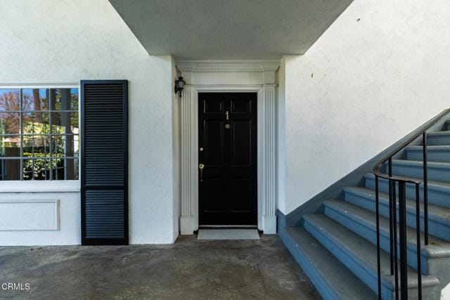 Building Photo - 681 S Orange Grove Blvd