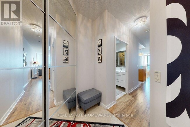 Building Photo - 218 Queens Quay W