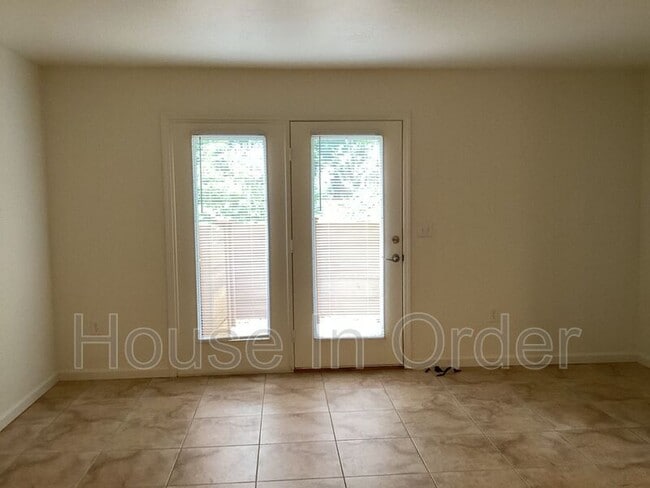 Building Photo - 1 Rathfarnham Rd