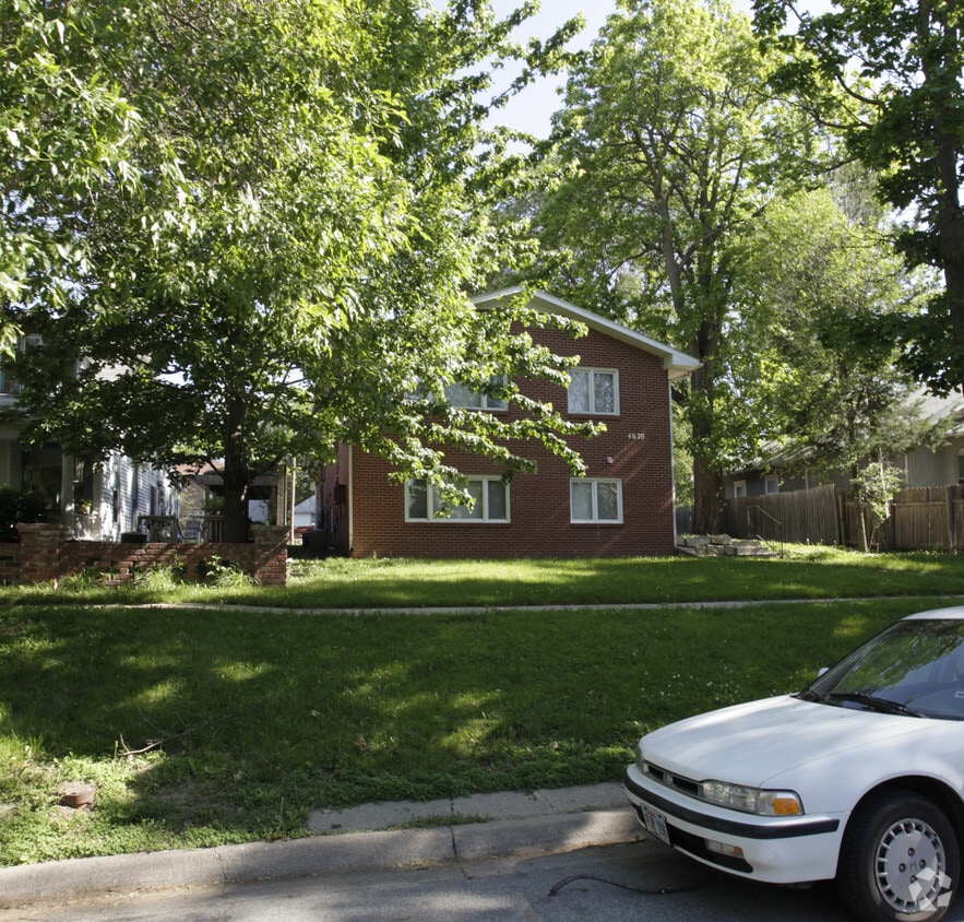 Building Photo - 4620 Stockwell St