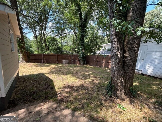 Building Photo - 146 Johnson Dr