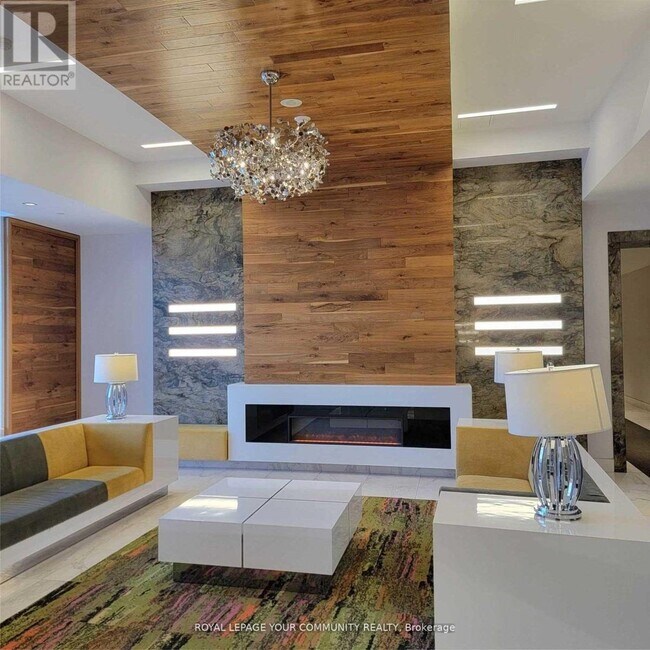 Photo du bâtiment - 7890 Bathurst St