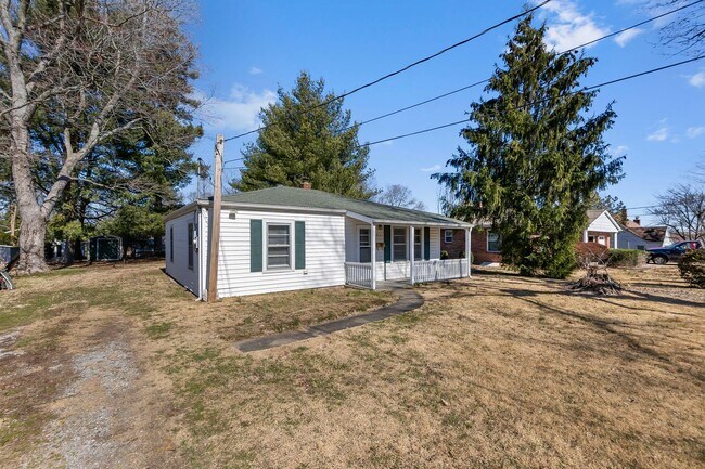 Foto del edificio - Updated Cozy 2 bedroom House