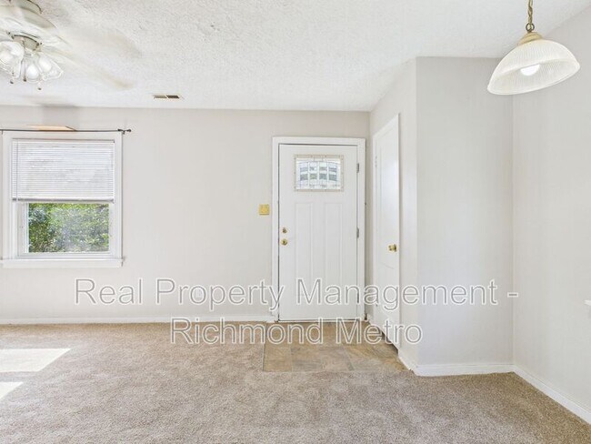 Foto del edificio - 2610 Harold Ave