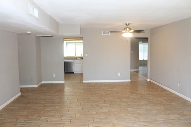 Dining Room - 2506 E Balboa Dr