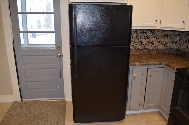 Foto del edificio - 107 S Morris Ave